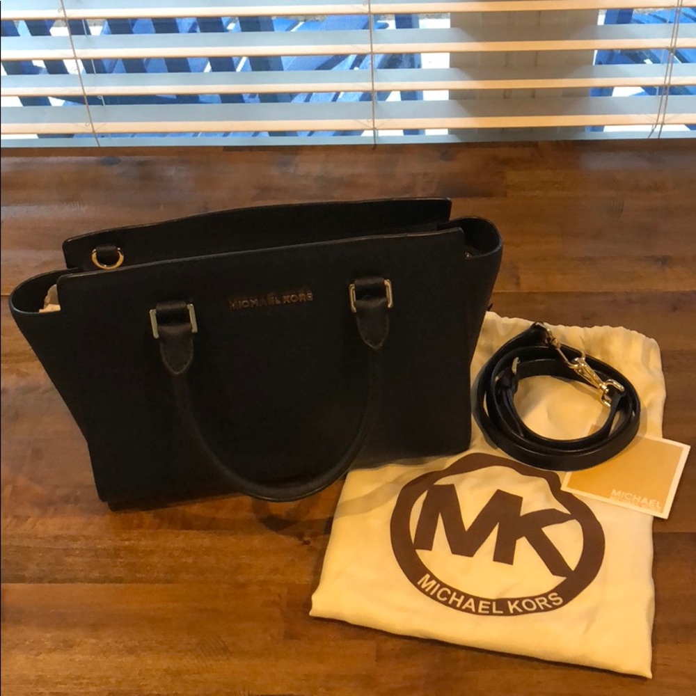 Michael Kors Selma Medium Satchel